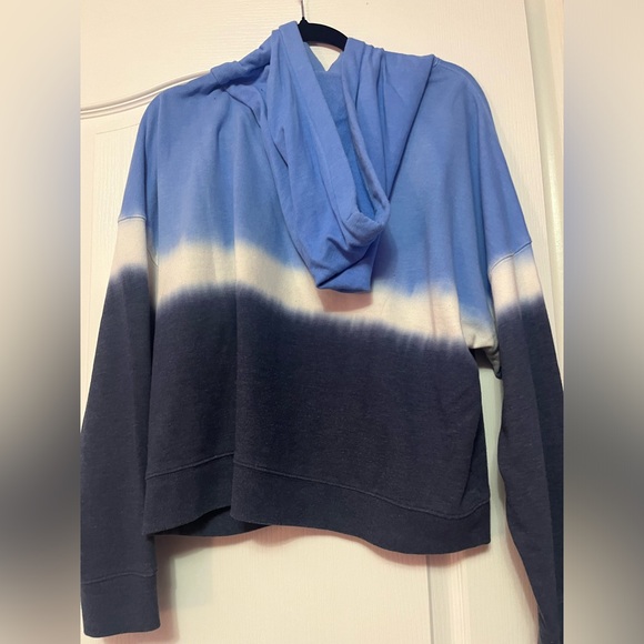 XL - Calvin Klein Cropped Hoodie - Picture 3 of 3